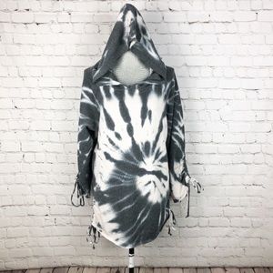 Beautiful YFB hoodie.